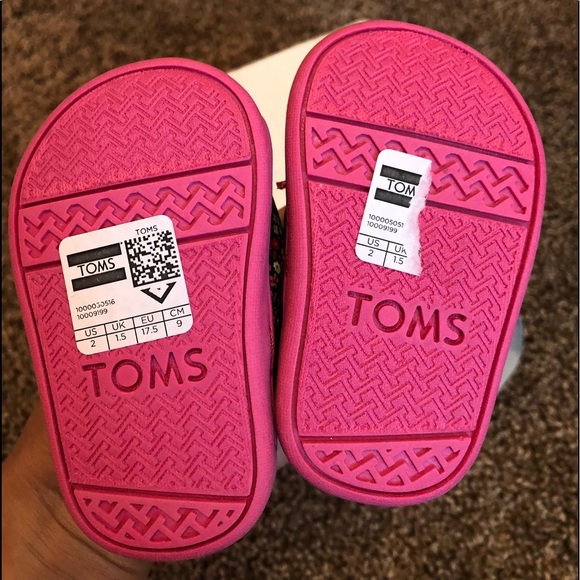 Toms babygirl shoes !! - Picture 6 of 6